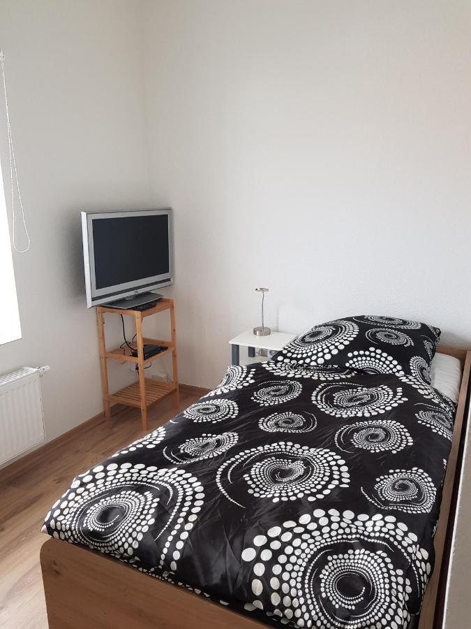 80 Qm Apartment Super Zentral In Melsungen Mwst Ausweisbar Bagian luar foto