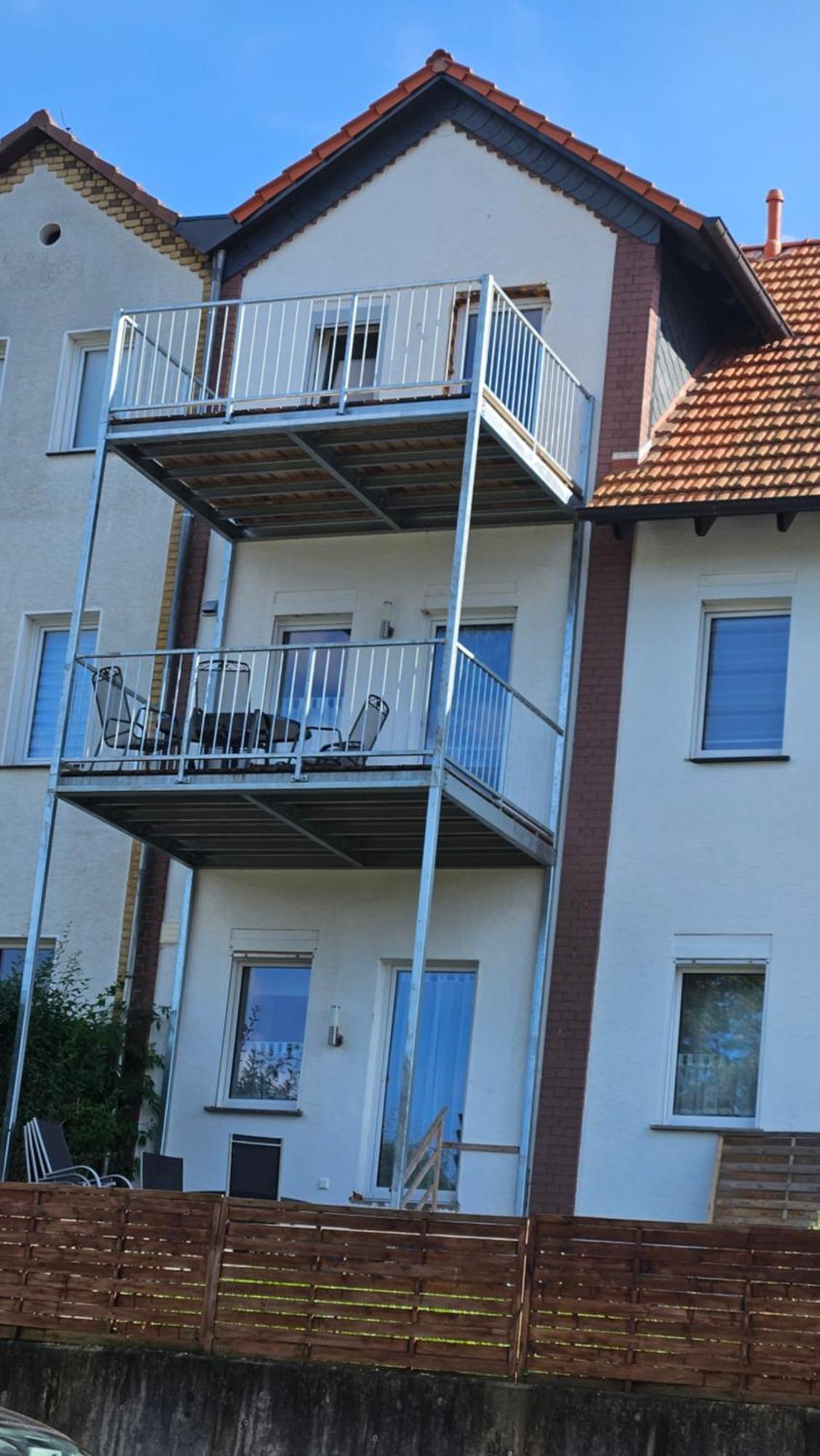 80 Qm Apartment Super Zentral In Melsungen Mwst Ausweisbar Bagian luar foto